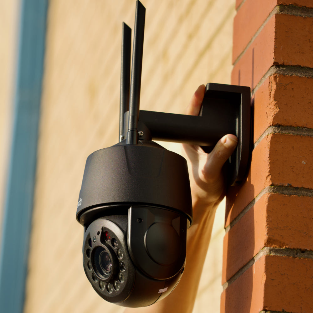 Zxtech 4K Wireless PTZ CCTV System - 3 x WiFi Security Camera 5X/10X/20X Auto Zoom Colour Night Vision Outdoor 2-Way-Audio 9CH Sony Starvis