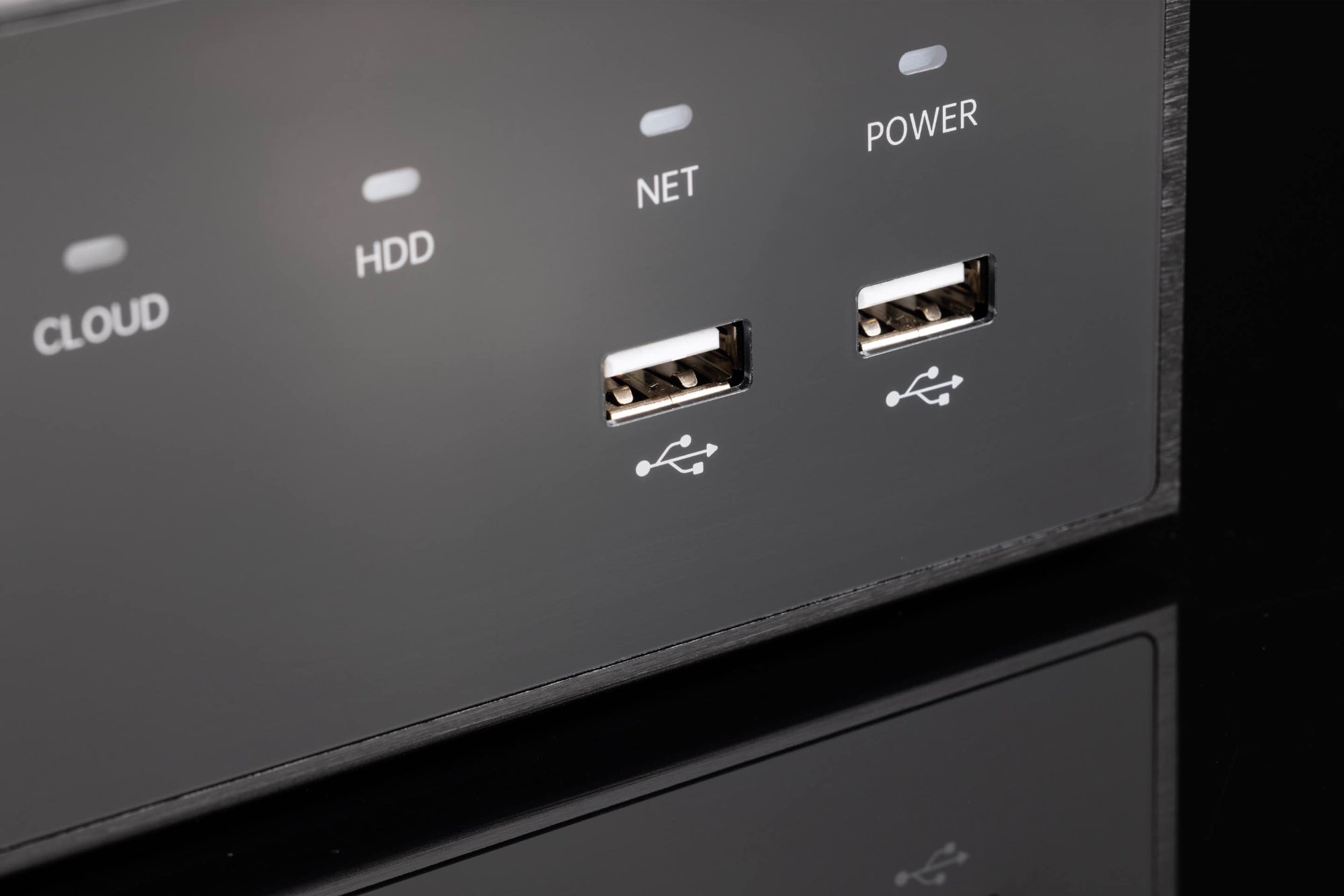 Zxtech Onyx 32 Channel 24-PoE Ports 40TB HDD Bays 12MP/4K CCTV High Definition Network Recorder