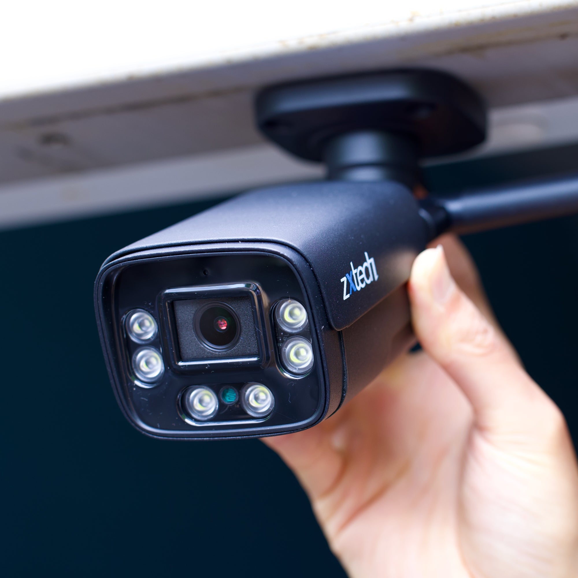 Zxtech 5MP//8MP/4K Wireless CCTV System - 4x WiFi Security Cameras Outdoor 2-Way-Audio Night Vision 9CH Sony Starvis | WF4D9Y