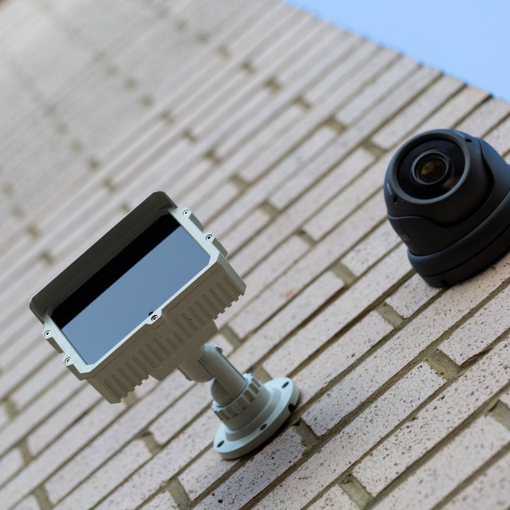 Zxtech Waterproof Infrared Extender Lamp for Enhanced CCTV Night Vision | 80M & 130M Range